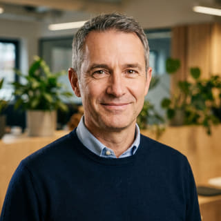 James Mitchell, Directeur Général chez Clair Jaugésane